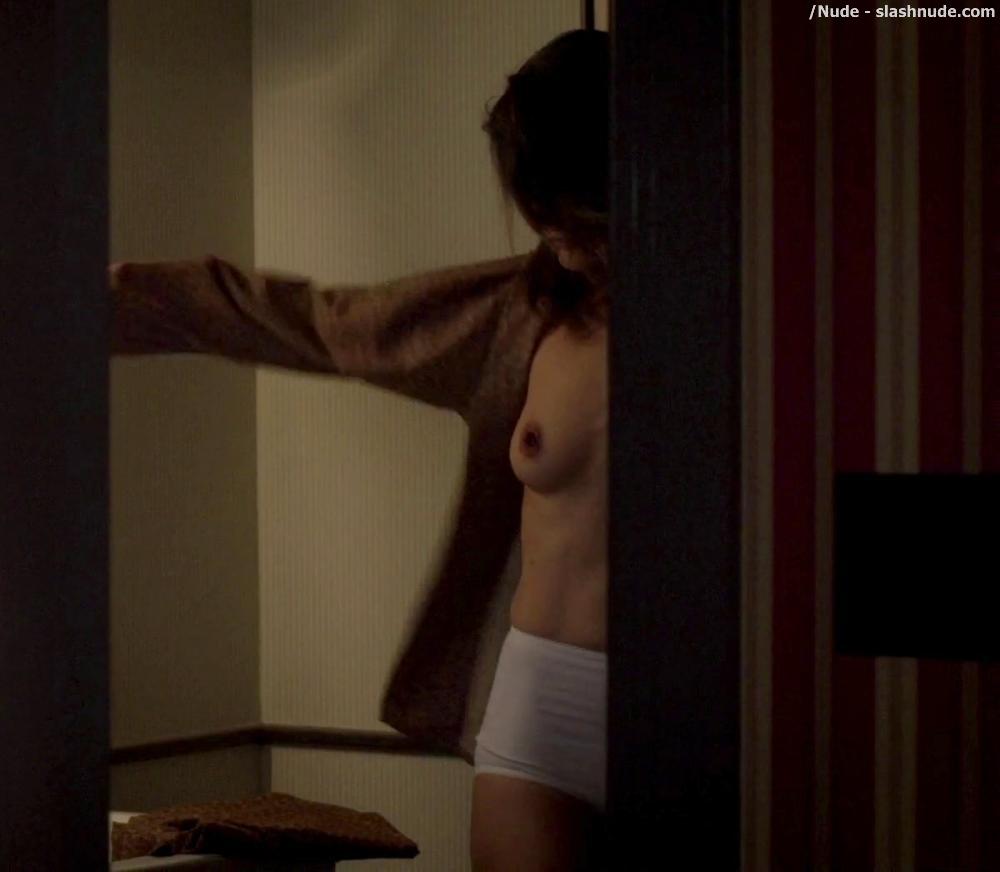 Betsy Brandt Topless On Masters Of Sex 9