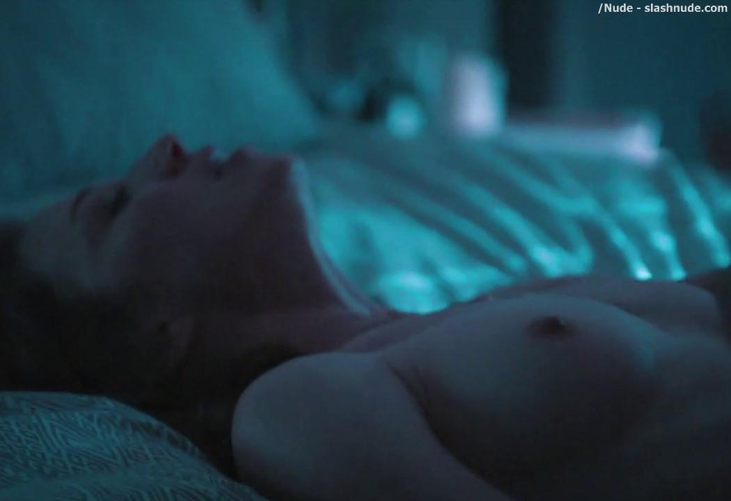 Carrie Coon Nude Sex Scene From The Leftovers 16