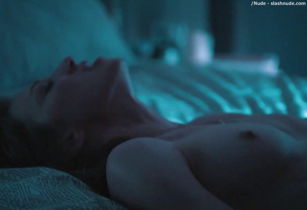 Carrie Coon Nude Sex Scene From The Leftovers 19