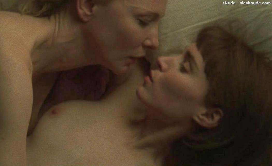 Cate Blanchett Rooney Mara Nude Lesbian Scene In Carol 32