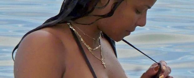 christina milian flashes nipple at beach 5379