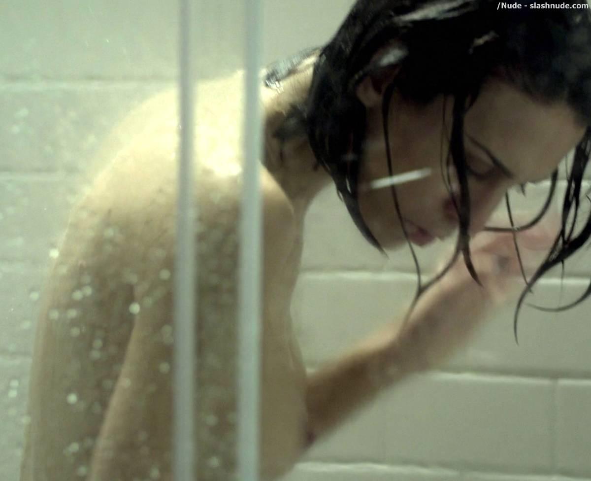 Christy Carlson Romano Nude Shower Scene From Mirrors 2 21