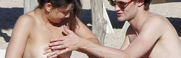daisy lowe topless breast rub from doctor who 2334