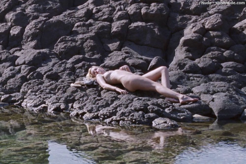 Dakota Johnson Nude Full Frontal In A Bigger Splash 15