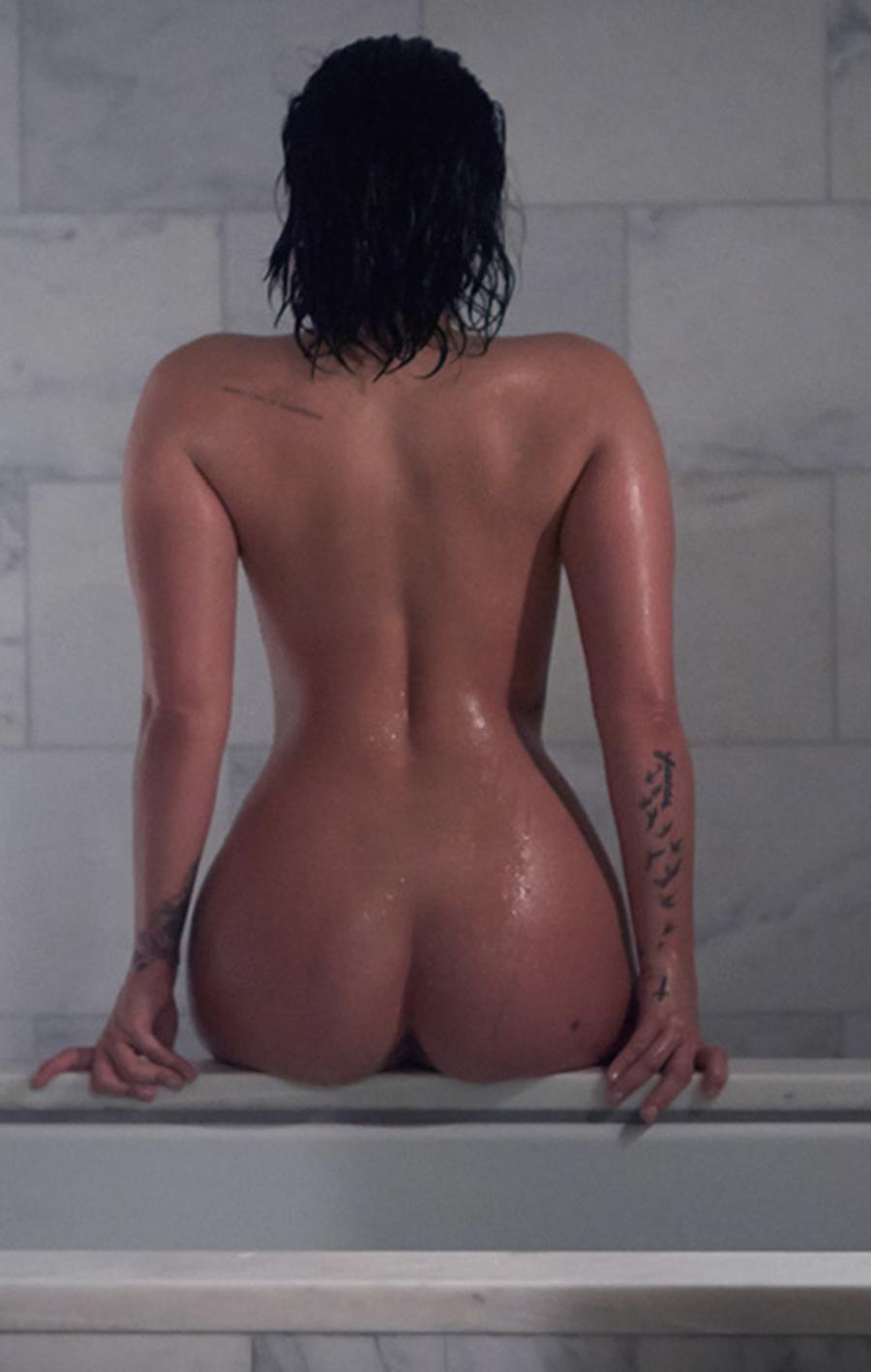 Demi Lovato Nude To Bare Ass In Vanity Fair 5