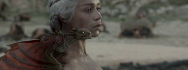 emilia clarke naked and dirty in game of thrones 0610