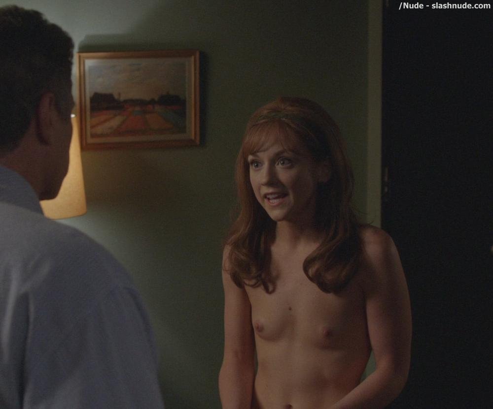 Emily Kinney Nude Debut On Masters Of Sex 11