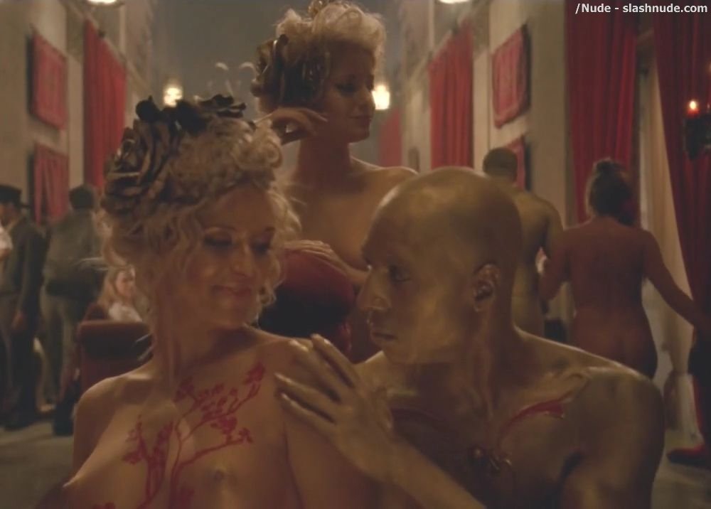 Evan Rachel Wood Nude And Orgy Scene On Westworld 25