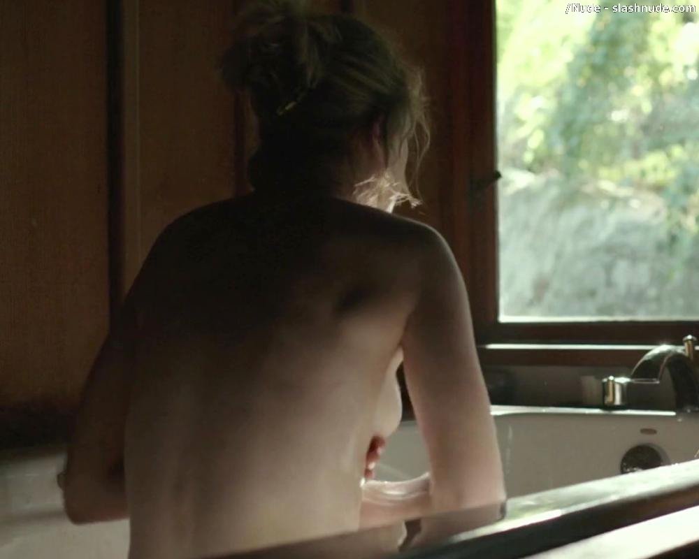 Evan Rachel Wood Topless In Into Forest 5