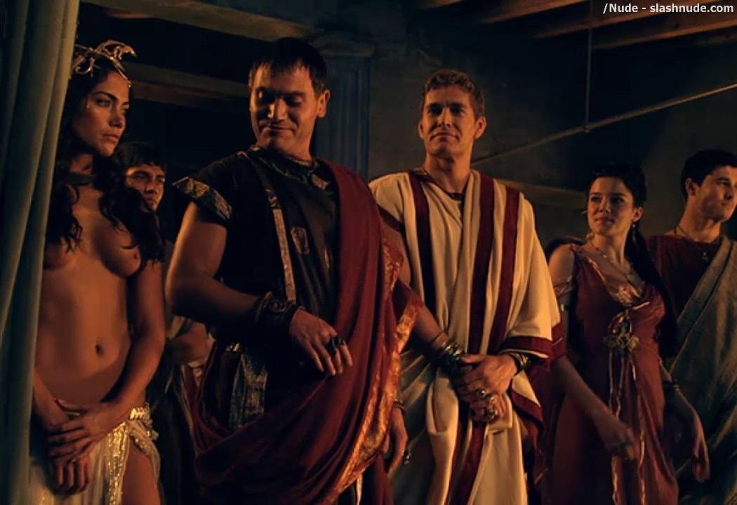 Extras Bring Extended Orgy Of Nude Women To Spartacus. 