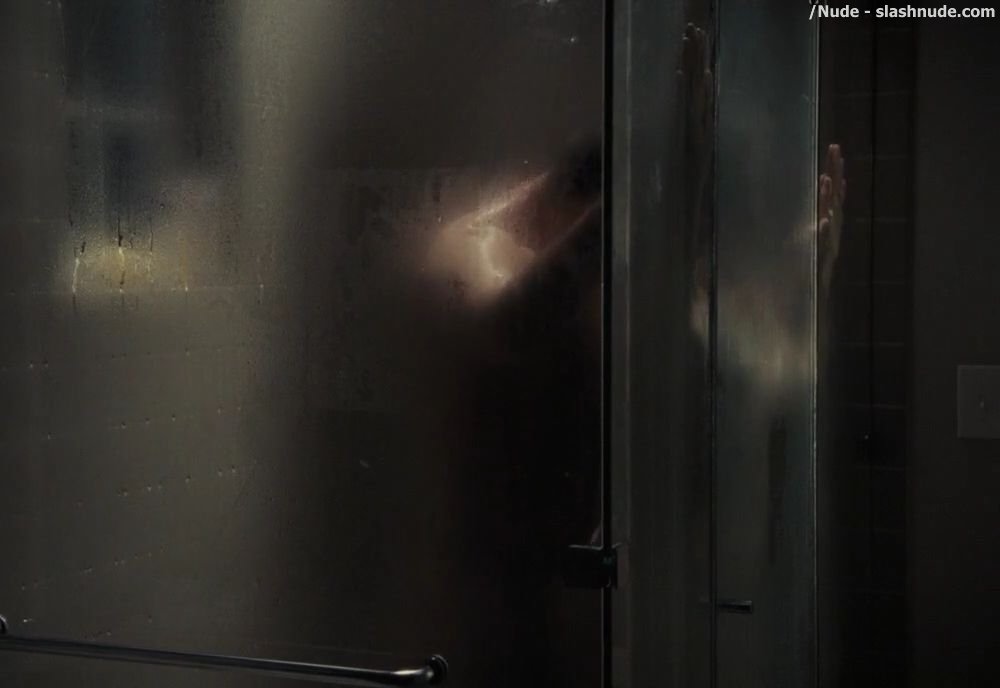 Haley Bennett Nude In The Girl On The Train 17.