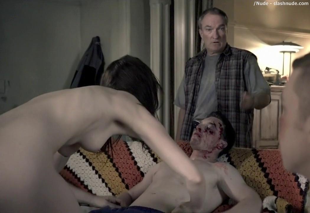Isidora Goreshter Nude For Sex As They Watch On Shameless 5