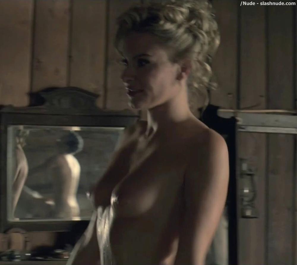 Jackie Moore Nude In Westworld 13.