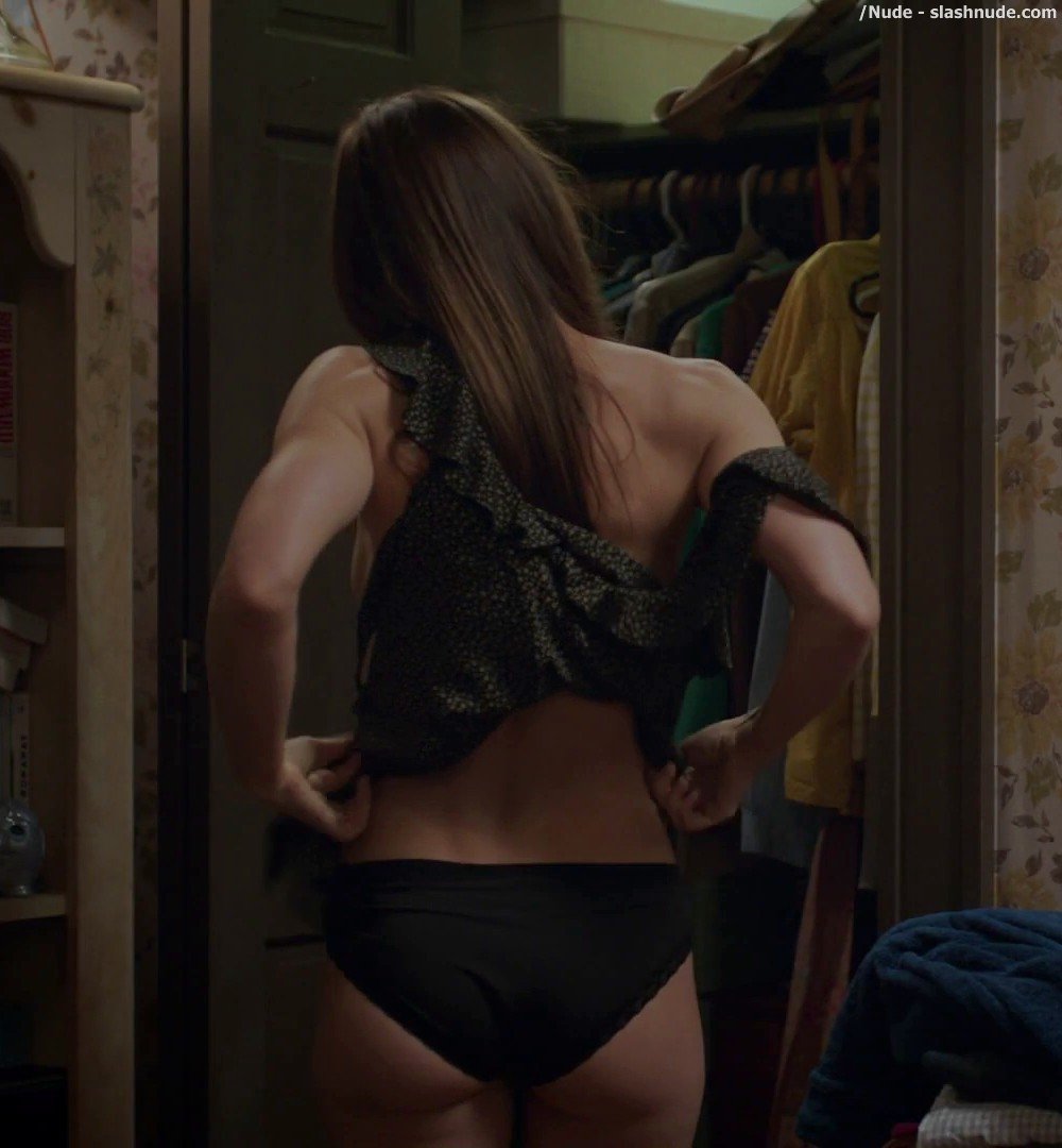 Jessica Biel Topless For A Glimpse In The Sinner 10