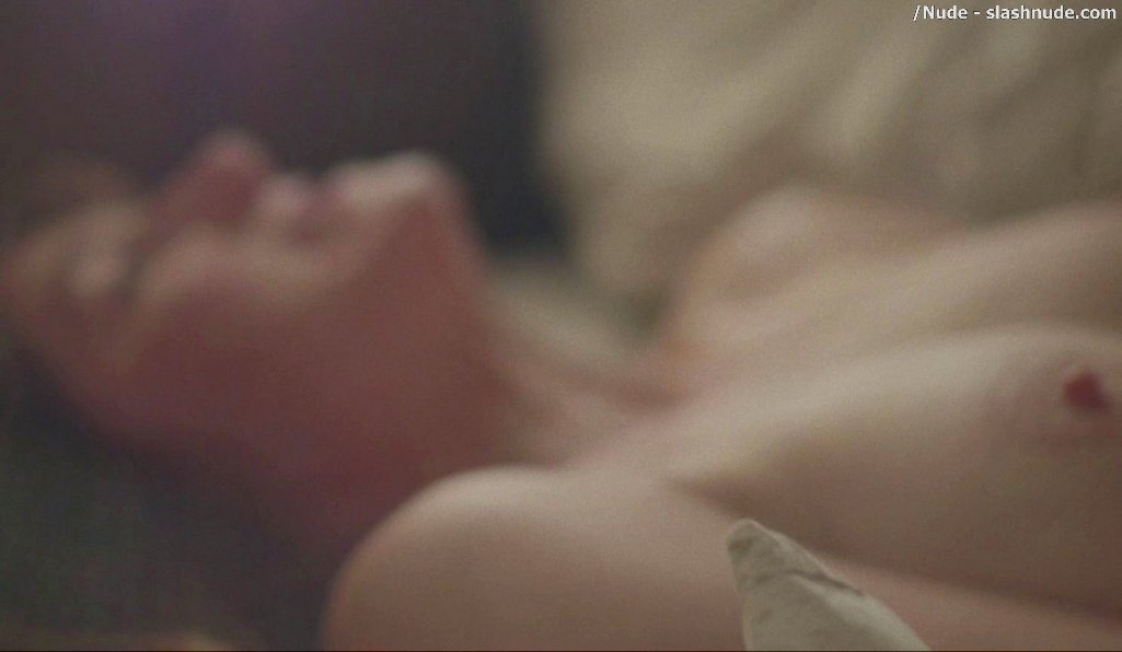 Kathryn Hahn Nude In I Love Dick Sex Scene 13.