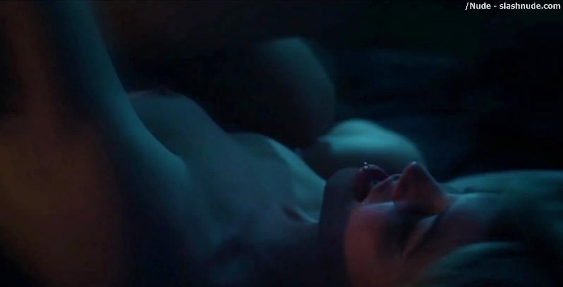 Katie Cassidy Nude In The Scribbler 11.