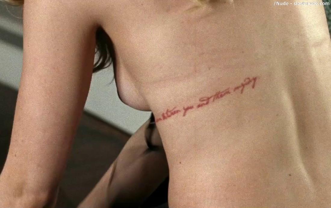 Kaylee Defer Topless Nipples Flashed In Darkroom 8
