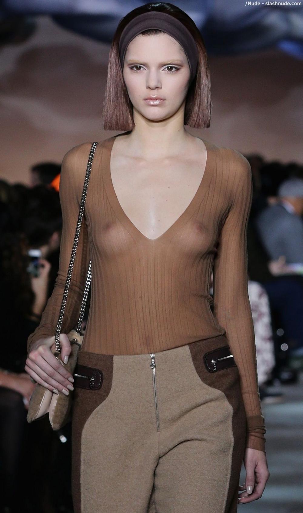 Kendall Jenner Breasts Bared On New York Runway 3