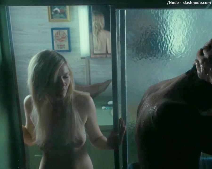 Kirsten Dunst Topless Breasts Just One Of All Good Things 6