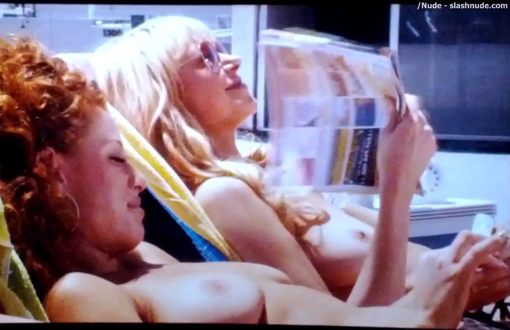 Laura Prepon Topless With Jo Newman In Lay Favorite 7