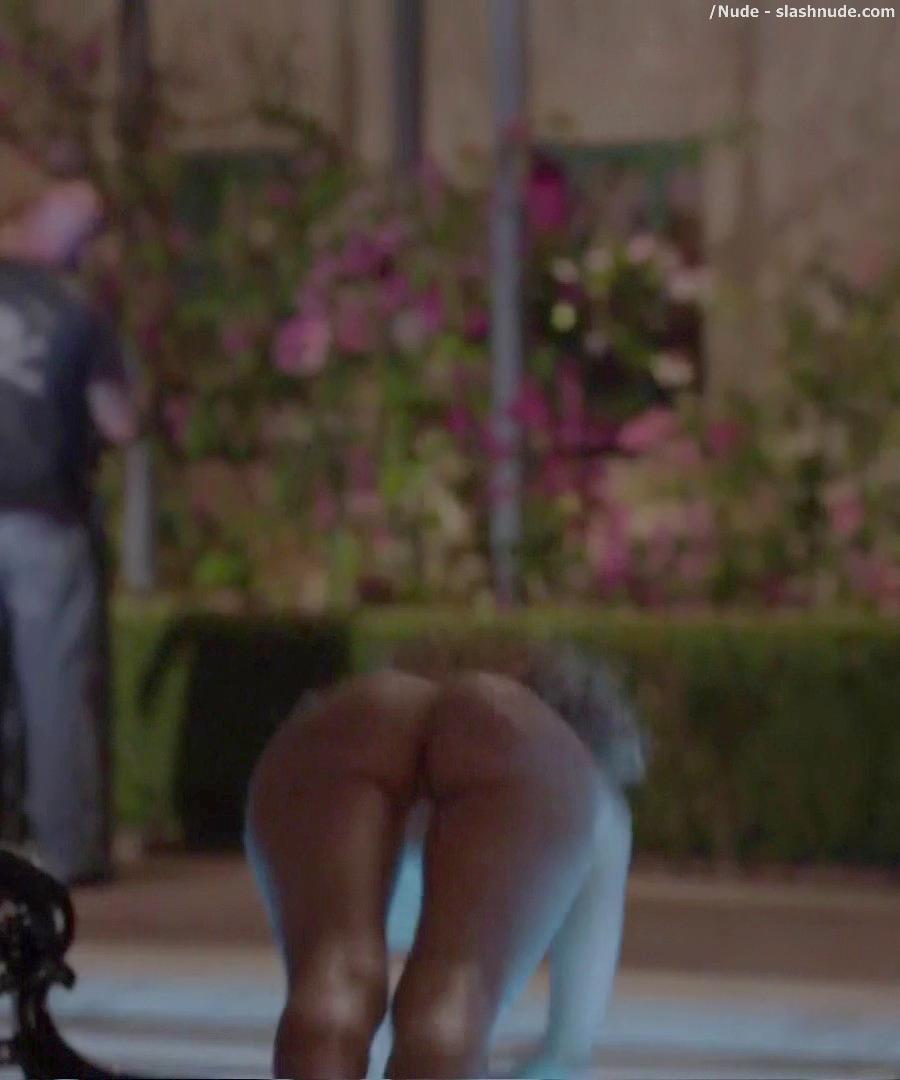 Maggie Grace Nude Ass Bared For Dip In Pool On Californication 14
