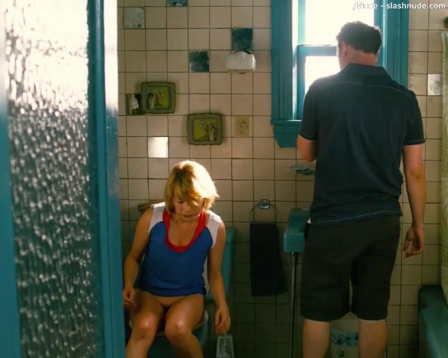 Michelle Williams Nude Sex And Bathroom Scene From Take This Waltz 2