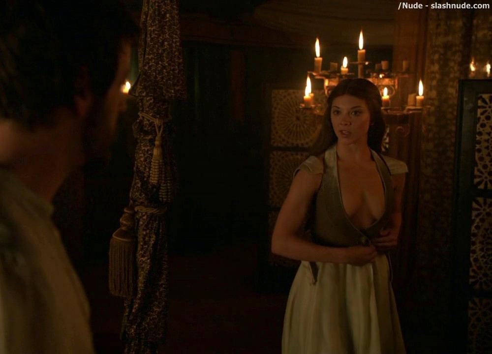 Natalie Dormer Topless On Game Of Thrones 2