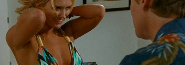 Here's Australian actress Nicky Whelan topless in Hall Pass. 