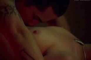 anne hathaway nude in havoc 3250 24