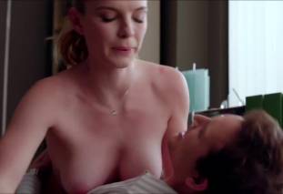 betty gilpin topless to be called names on nurse jackie 6277 16