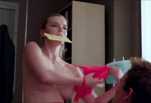 betty gilpin topless to be called names on nurse jackie 6277 9