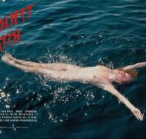 camille rowe nude makes a good catch in hommes 1717 1