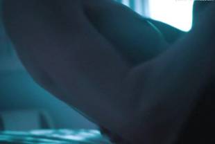 carrie coon nude sex scene from the leftovers 3594 12