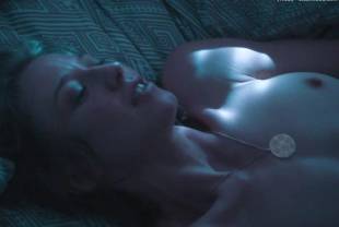 carrie coon nude sex scene from the leftovers 3594 21