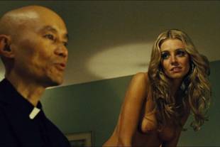 christine marzano topless in seven psychopaths 5361 15