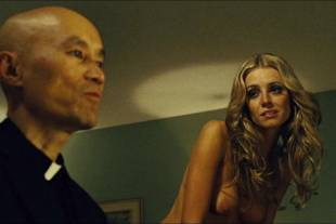 christine marzano topless in seven psychopaths 5361 16