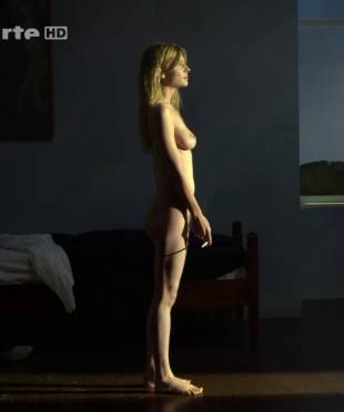 clemence poesy nude to enjoy the view in hope 9953 16