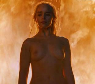 emilia clarke nude and fiery hot on game of thrones 6449 19
