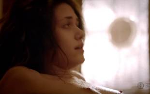 emmy rossum topless to beat the heat on shameless 8558 3