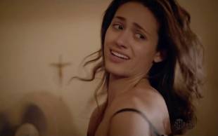 emmy rossum topless to beat the heat on shameless 8558 8
