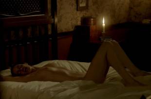 eva green nude on bed in penny dreadful 2773 11