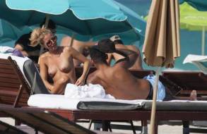 ina toennes topless on honeymoon with dennis aogo 3901 3