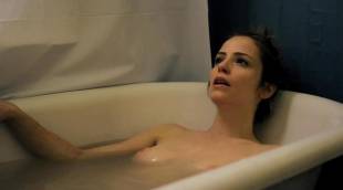 jaime ray newman nude sex in the shower in rubberneck 7723 8