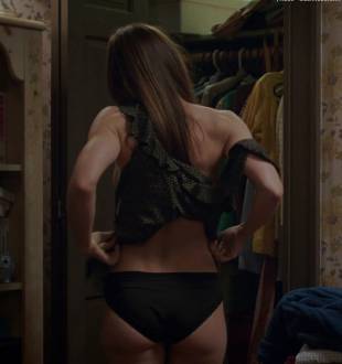 jessica biel topless for a glimpse in the sinner 5387 10