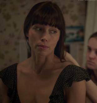 jessica biel topless for a glimpse in the sinner 5387 15