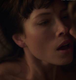 jessica biel topless for a glimpse in the sinner 5387 21