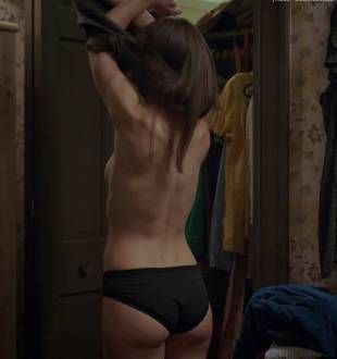 jessica biel topless for a glimpse in the sinner 5387 4
