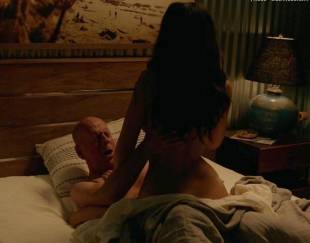 jessica gomes topless in once upon a time in venice 8736 1