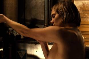 katee sackhoff topless to clean up on riddick 9824 6