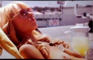 laura prepon topless with jo newman in lay favorite 6780 14